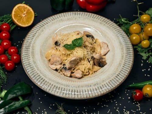 Fettuccine Alfredo