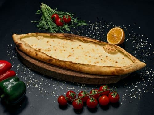 Pishloqli pide